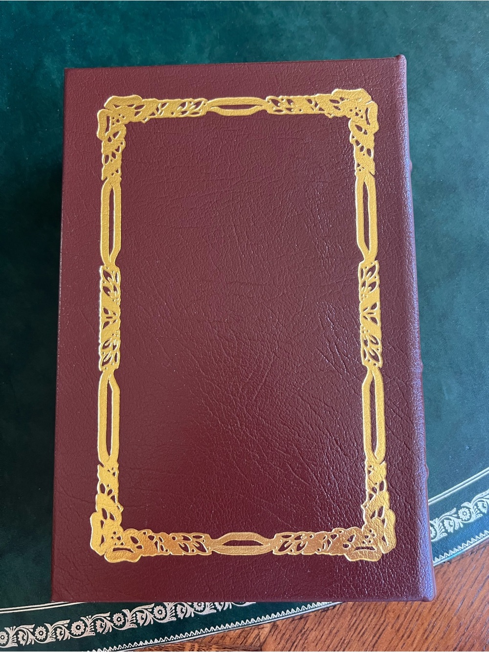 NWOT Hardcover Leather Book The Civil War Day by Day: An Almanac 1861-1865 - Picture 3 of 6